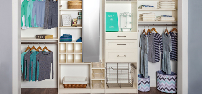 A Custom Closet for Kids Tweens & Teens can change configuration as your children grow